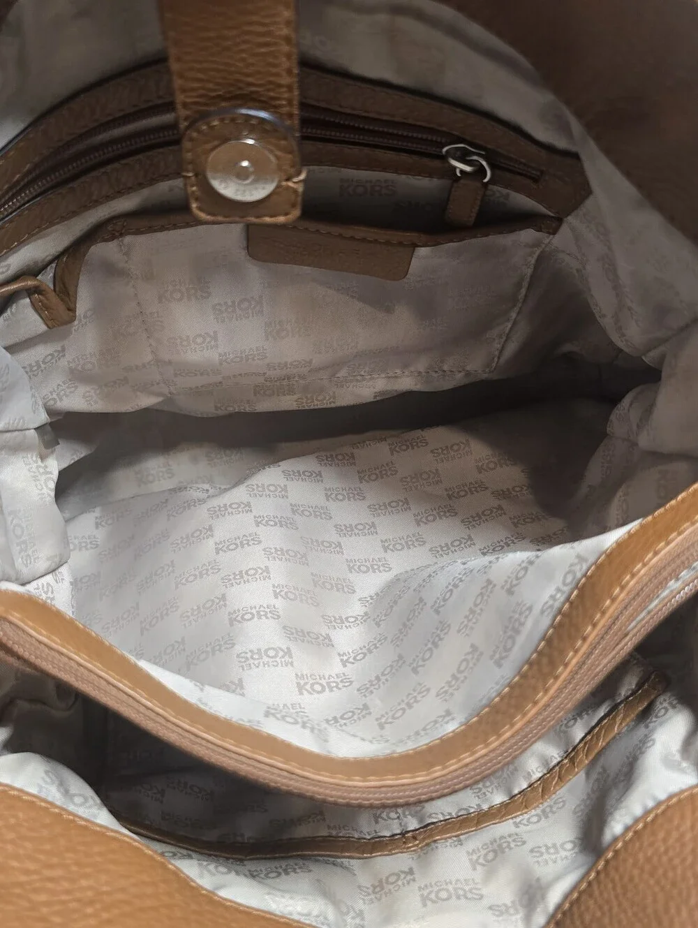 MICHAEL KORS Tan Leather Satchel with Gold Hardware